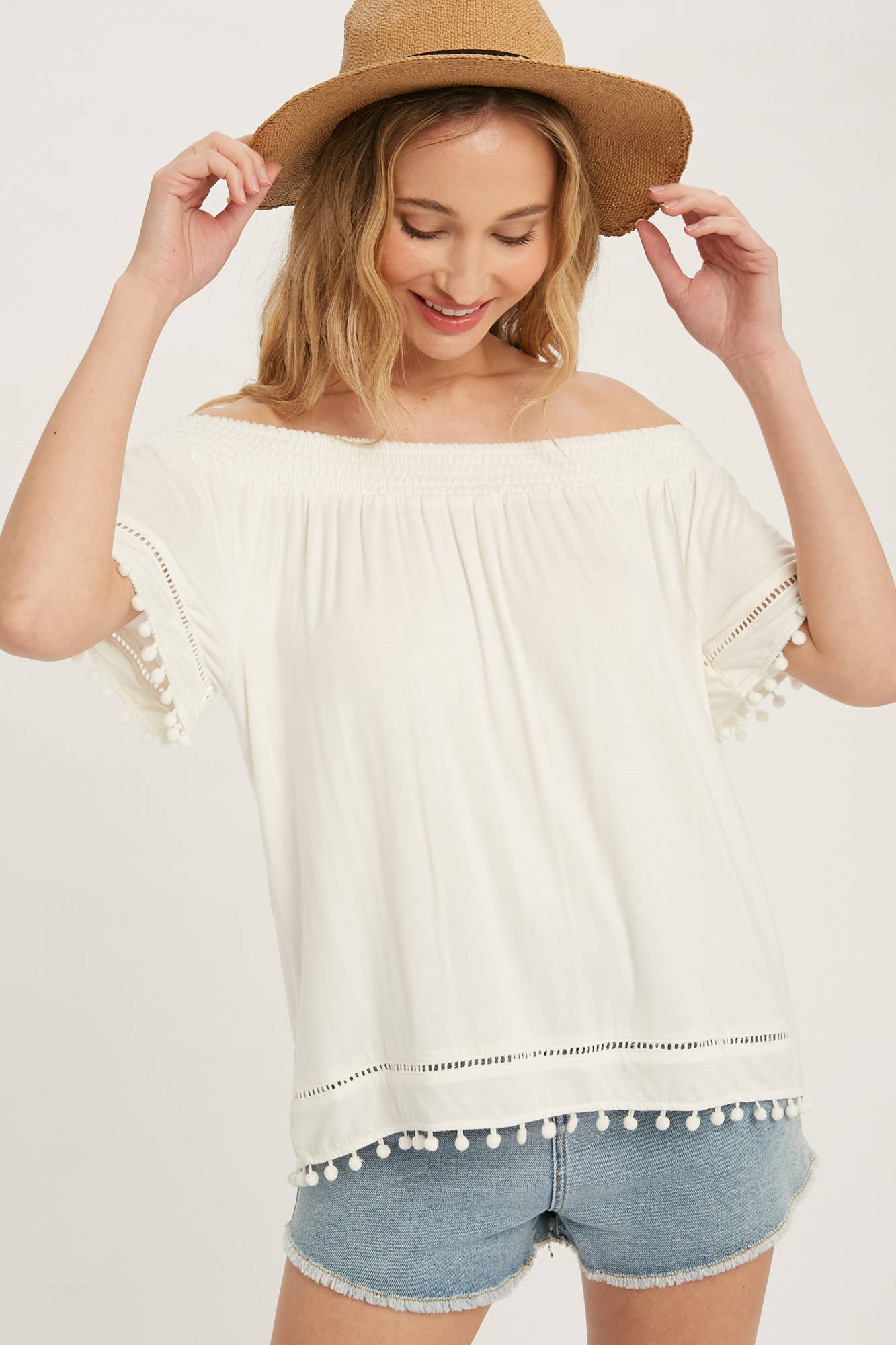 POM POM TRIM TOP