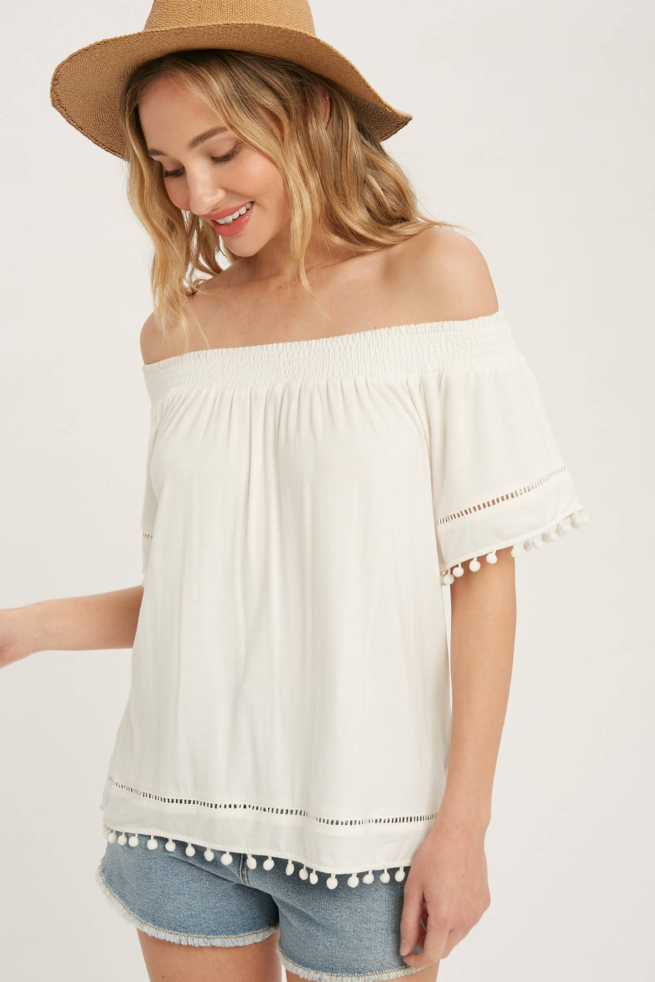 POM POM TRIM TOP
