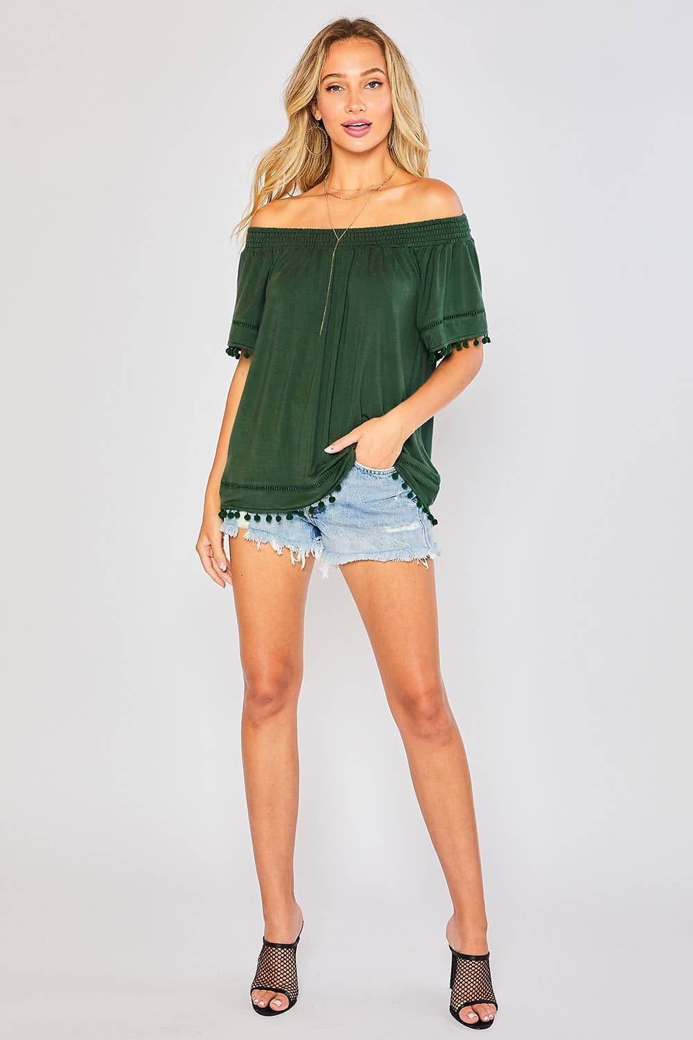 POM POM TRIM TOP