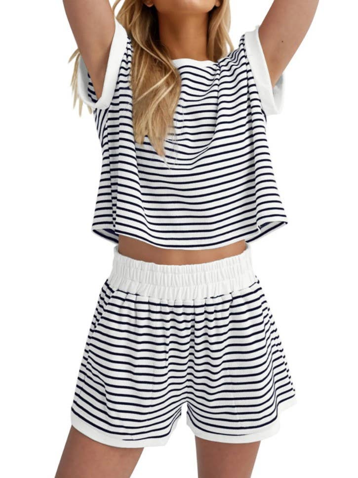 Stripe short sleeve boxy t-shirt & short casual set