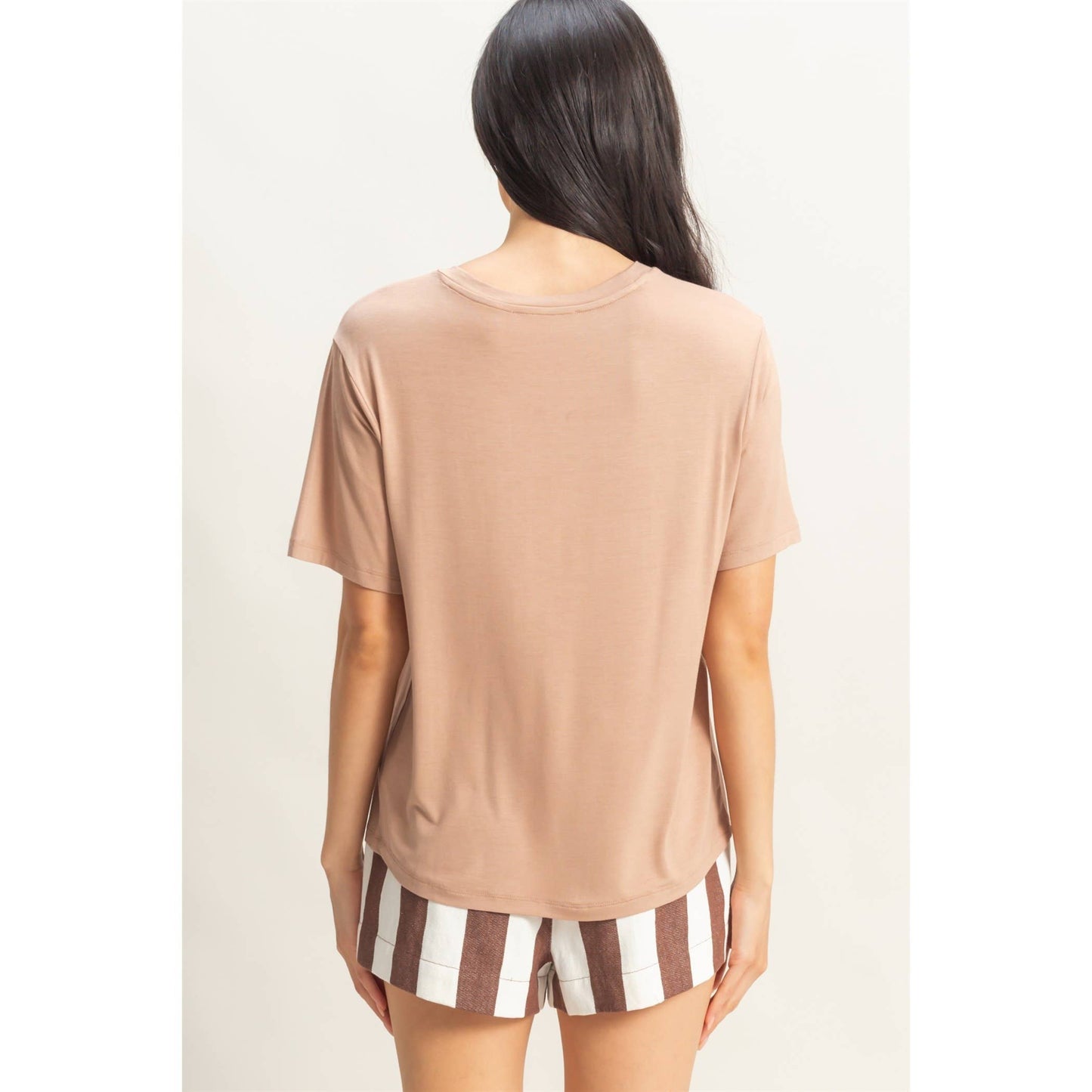 Basic Oversized Pocket Tee