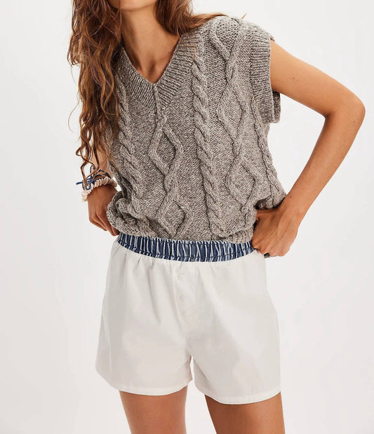 Women's Cable Knit V-Neck Sleeveless Sweater Vest